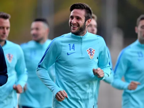 Rakitic, Modric vắng mặt trong buổi tập của Croatia