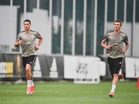 Real Madrid trước trận chiến bảo vệ ngôi vương