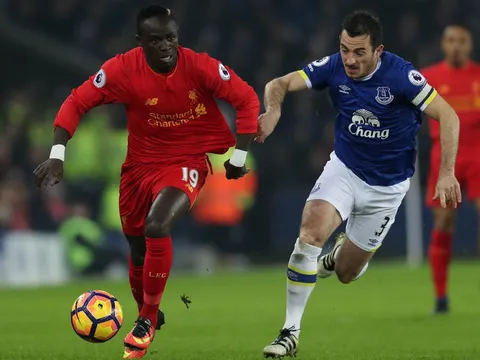10 cặp đấu nhiều thẻ đỏ nhất Ngoại hạng Anh: Có Liverpool-MU!