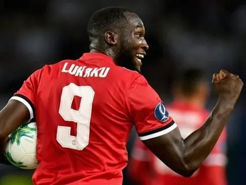 10 CLB có hợp đồng tài trợ béo bở nhất: Nể phục tài kiếm tiền của Ed Woodward