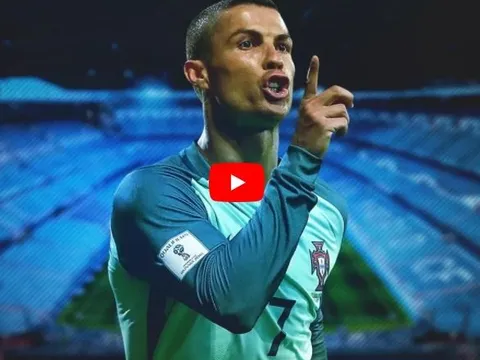10 khoảnh khắc Cristiano Ronaldo biến các hậu vệ đẳng cấp thành 'thợ học việc'