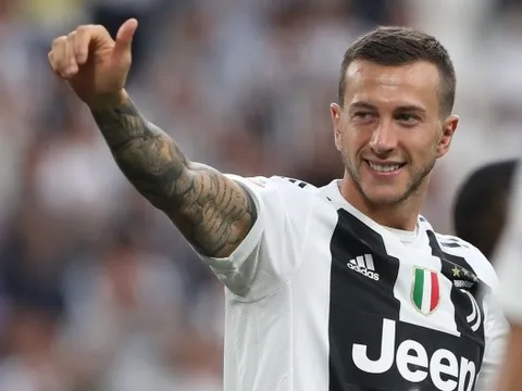 Nóng! Man Utd lên kế hoạch nâng cấp cánh phải bằng tuyển thủ QG Italia