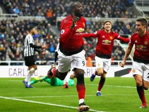 "Solskjaer là bậc thầy của việc thay người"