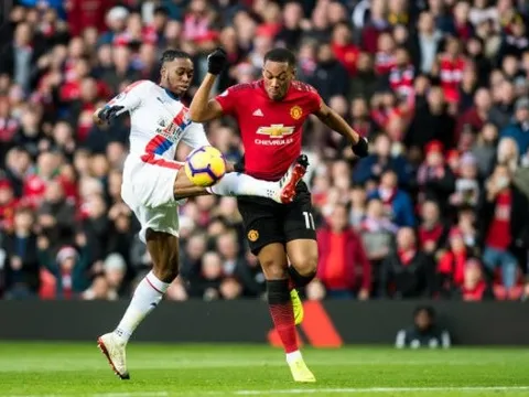 Không phải Kante hay Torreira, 'máy chém' khủng nhất Premier League là đây!