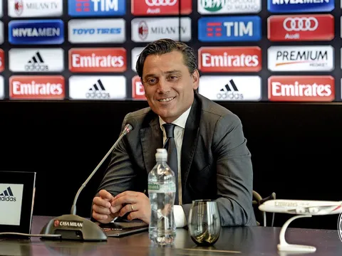 Khi Milanista đi xem hài kịch!