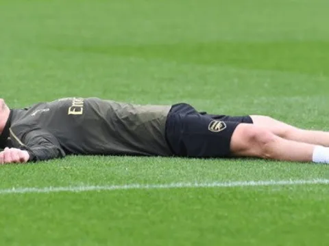 Nóng! Bệnh binh trở lại tập luyện, Arsenal sẵn sàng nối dài mạch thắng