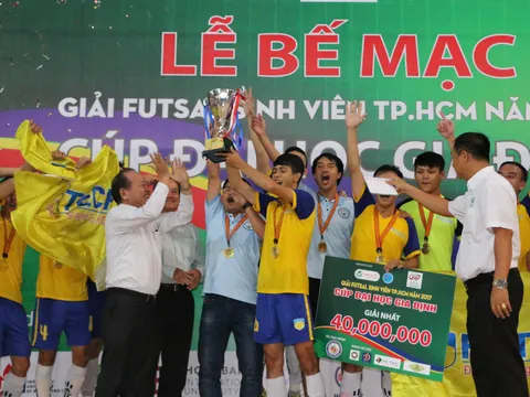 Đại học Công Nghệ TP.HCM vô địch giải futsal sinh viên 2017