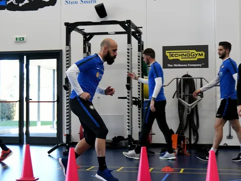 Inter nhồi thể lực trước đại chiến với Lazio