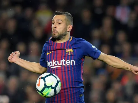 "Tôi không biết Barcelona định làm gì với mình"