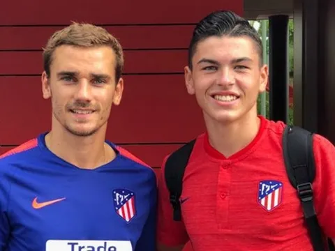 Barca BẤT NGỜ muốn chiêu mộ "truyền nhân" của Oblak