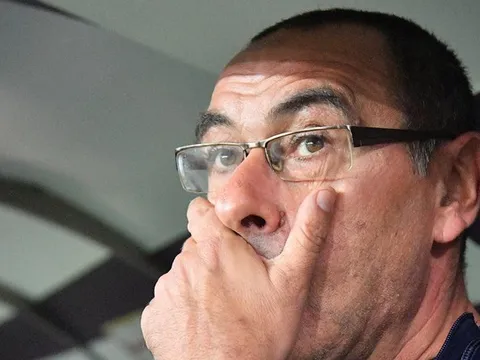 HLV Sarri khích tướng học trò trước màn tái đấu Man City