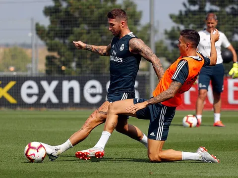 Khi Ronaldo một mình chống cả thế giới