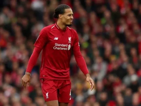 Klopp khiến CĐV Liverpool lo lắng về tình hình của Van Dijk