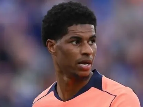 Aston Villa sẵn sàng chi tiền chiêu mộ Marcus Rashford nếu Barcelona rút lui