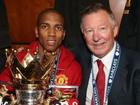 Ashley Young giải nghệ, khép lại hành trình 23 năm lẫy lừng