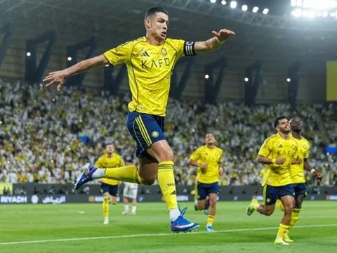 Ronaldo xác nhận ngày giải nghệ đang đến rất gần