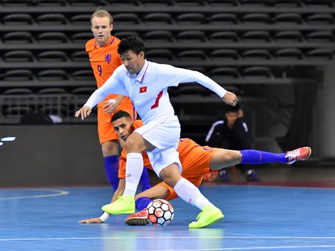 Chùm ảnh: Futsal Việt Nam chia điểm kịch tính cùng Hà Lan