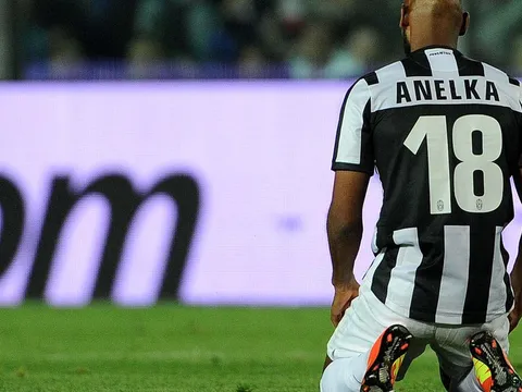 Điểm lại 10 bản hợp đồng xứng danh "thùng rác vàng" của Juventus
