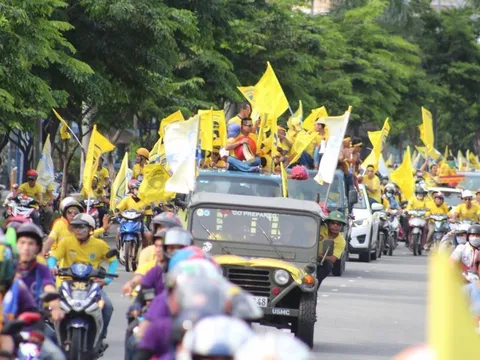 CĐV xứ Thanh quyết “nhuộm vàng” sân Thống Nhất