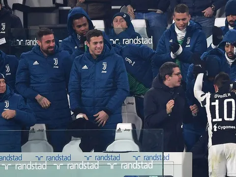 Dybala ăn mừng 'điên cuồng' ngày trở lại đá chính