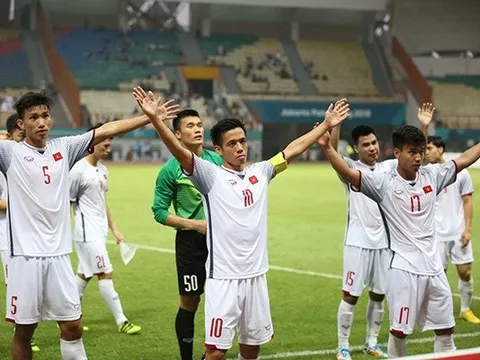 Cầu thủ U23 VN tặng 250 triệu đồng cho đội nữ Việt Nam