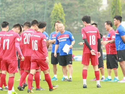 Đội trưởng Văn Quyết lần đầu nói về tài năng của HLV Park Hang-seo