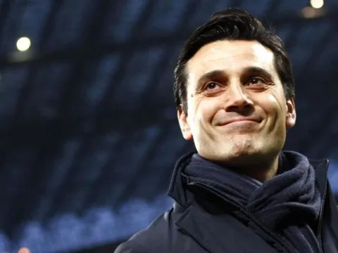 23h00 ngày 01/10, AC Milan vs AS Roma: Montella, nụ cười không giúp ông giữ ghế