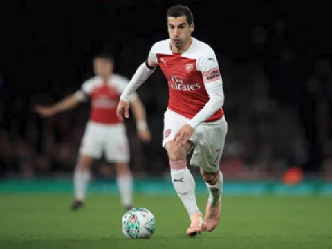 23h30 ngày 11/11, Arsenal vs Wolves: Chiến đấu vì Welbeck