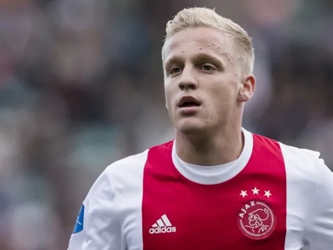 Liverpool, Chelsea, Man United chung đường đua cho chữ kí của sao trẻ Ajax