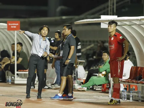 “Còng lưng” lo trụ hạng V-League, HLV Miura mơ giúp TP.HCM vươn tầm châu lục
