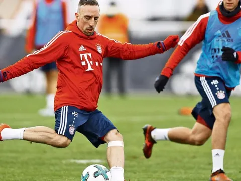Franck Ribery chính thức trở lại và mạnh mẽ hơn xưa