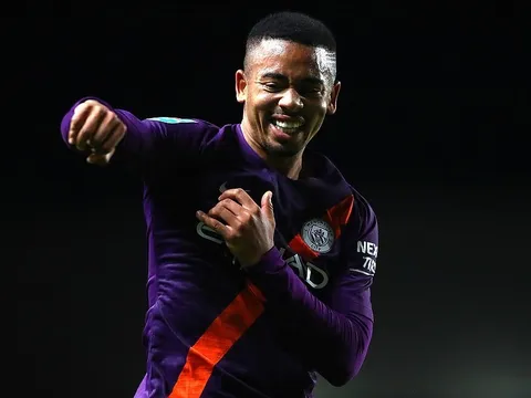 Mathieu phản lưới nhà, Barca dễ dàng hạ gục Sporting CP