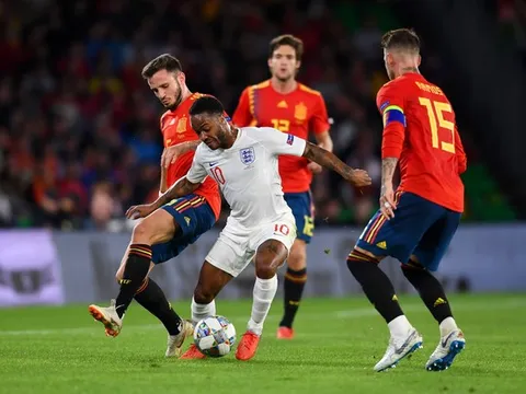 02h45 ngày 18/12, Barcelona vs Deportivo: Chạy đà cho Siêu kinh điển