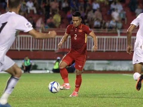 Cựu tuyển thủ ĐT Việt Nam gia nhập SHB Đà Nẵng