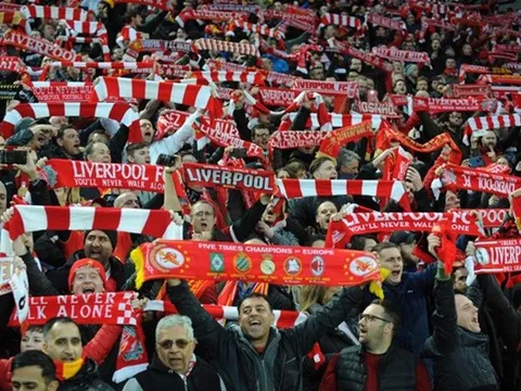 CĐV Liverpool trước nguy cơ kéo dài chuyến 'hành hương'