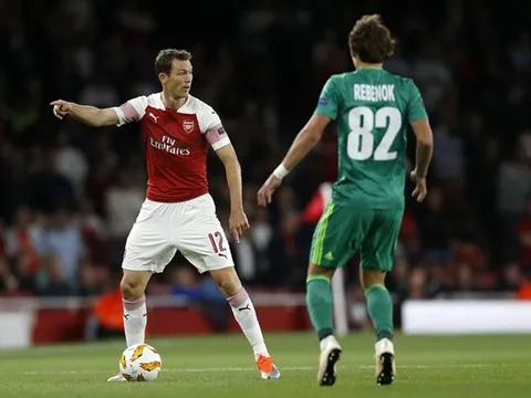 Arsenal và căn bệnh có chết cũng không bỏ được