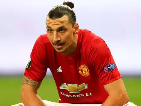 Ibrahimovic từng nghĩ đến chuyện bỏ đá bóng vào năm 1996