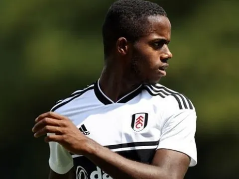 Thần đồng mới nổi của Fulham lọt vào mắt xanh Chelsea và Barcelona
