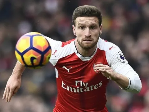 Tiết lộ 'sốc' của Mustafi chỉ rõ lý do Emery đến Arsenal