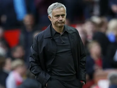 Lập cú đúp cho La Galaxy, Ibrahimovic cởi áo khoe hình xăm cực chất