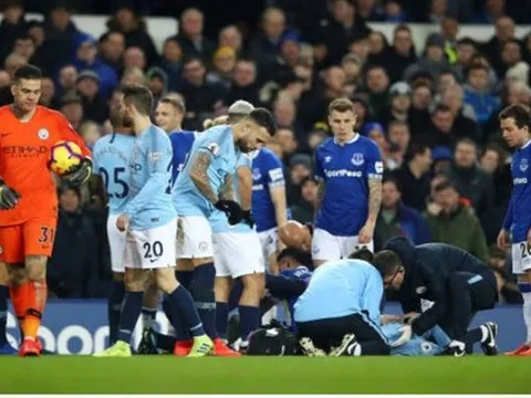 4 điểm nhấn Everton 0-2 Man City: Aguero vô hại, người hùng không ngờ
