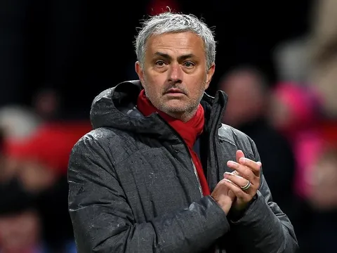 Jose Mourinho và Man United: Đúng thuyền trưởng, sai thuyền viên