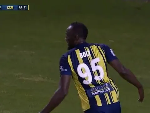 'Fan cứng M.U' Usain Bolt toả sáng rực rỡ, lập tức nói về tương lai