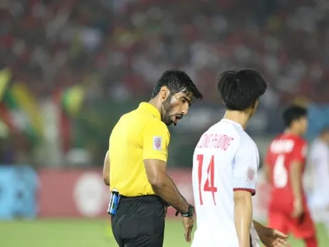 "Bàn thắng của Việt Nam hợp lệ, thật không thể chấp nhận được"