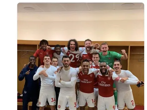 Bị khiêu khích, và đây là phản ứng của cầu thủ Arsenal sau trận