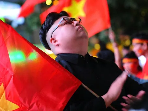 Dòng CĐV tại Việt Nam bất ngờ xuất hiện một nhân vật "bí ẩn"