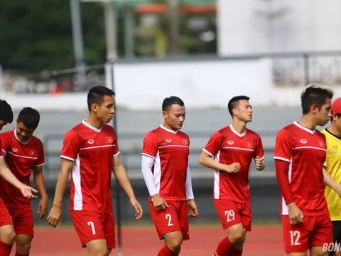 ĐT Việt Nam đội nắng luyện quân, sẵn sàng khiến Bukit Jalil "thất thủ"