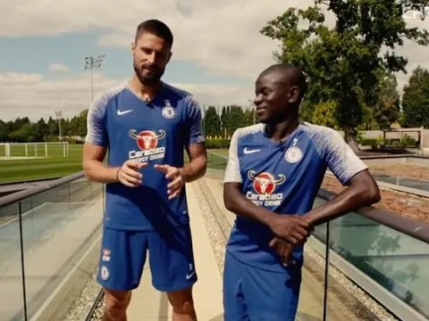 Giroud đã nói gì về vai trò mới của Kante dưới thời Sarri?