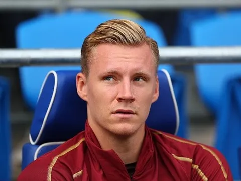 Mài đũng quần trên ghế dự bị, Bernd Leno vẫn được khuyên cần kiên nhẫn