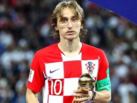 Modric vượt mặt Messi, Rakitic nói gì?